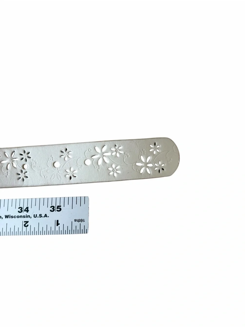 White Boho Floral Cutout Leather Belt Antique Silver Buckle Women's Medium